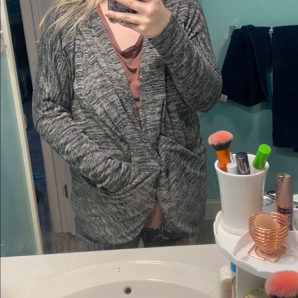 Grey cardigan